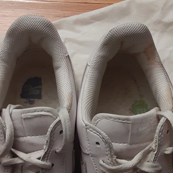 Sneaker - Picture 7 of 9